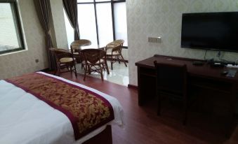 Guangshan Jiaxuan Hotel
