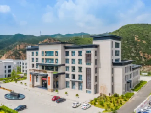 豊寧維瑞斯ホテル 豊寧のホテル