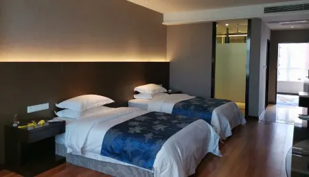 Jinhong Hotel Отели в г. Чженгань