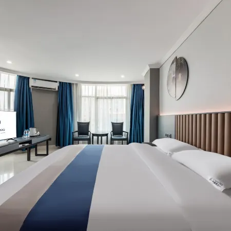 Ding'an Huasheng Smart Hotel (Ding'an Ancient City)