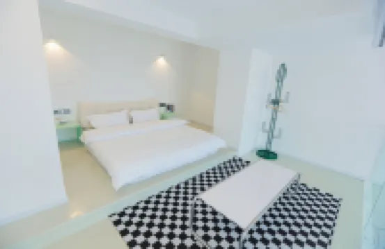 自貢悦己酒店（華商國際城店）