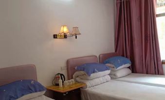 Pingjiang Hongxuan Small Hotel