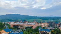 Huitang Huatian City Hot Spring Resort Hotel