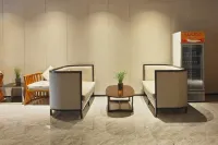 Wuduo Hotel (Gaobeidian High-speed Railway Station)