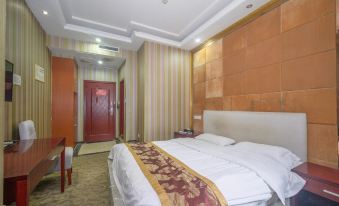 Yingshan Sea Tiange Business Hotel