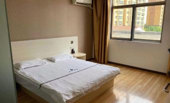 Danyang Dongjun Yazhi Leisure Hotel