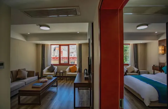 得榮金沙大酒店