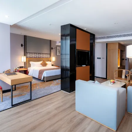Rucheng Qianjun Grand Hotel