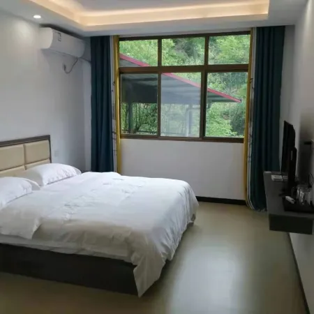 Tongjiang Xinyue Homestay
