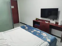 Mengcheng Runze Business Hotel