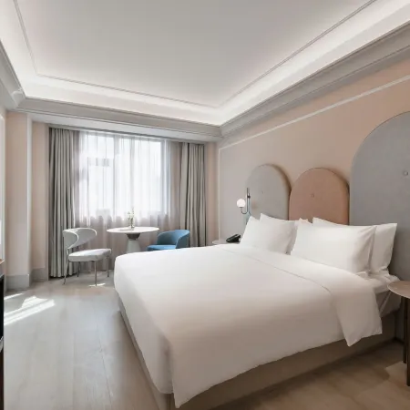 Mercure Chengdu Kuanzhai Alley West Отели рядом с достопримечательностью «Дворец Цинъян»