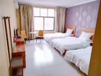 โรงแรมหงหยุน จงโหมว - ที่มีที่จอดรถ