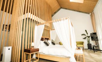 Shuimo Nianhua Hot Spring Hostel