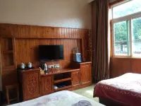 Jilong Yage Hotel