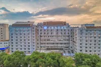 HanTing Premium Hotel (Chengde Mountain Resort) Hotels in Chengde