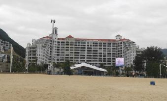 Dameishahai World Invincible Seaview Apartment Hotel