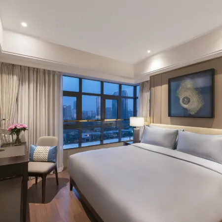 Xijinge Suite Apartment（Chunxi Road Taikoo Li Branch） Отели рядом с достопримечательностью «Цзиньцзян»