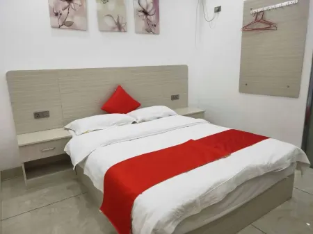 Rong'an Four Seasons Fashion Hotel Отели в г. Жуньгань