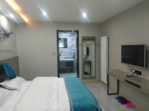 君華賓館（太原火車站市人民醫院店）