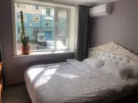 Longjing Jiayi Hotel