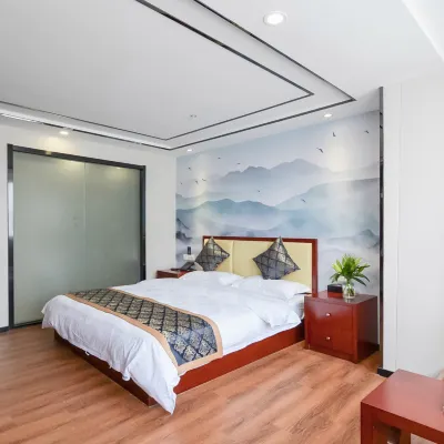 Home Inn Huaxuan Selective Hotel (Nanjing Shuyang Wool Textile Factory Subway Station) Hotels near Rsun Happy World