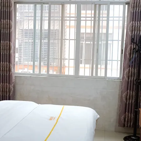 Dahua Baiya Hotel