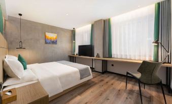 Starway Hotel (Shenyang Tiexi Baogong Street Subway Station)