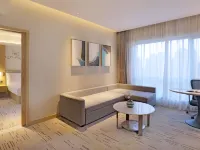 Hilton Garden Inn Changzhou Xinbei Hotels near Xinbei