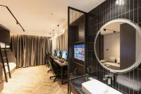 Yunyi Art Hotel Hotels in Wulian