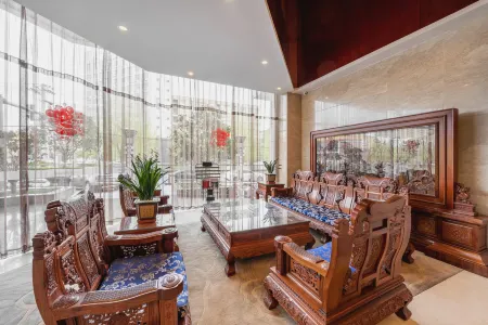 Joysion International Hotel Shangluo Отели рядом с достопримечательностью «Shangluo University»