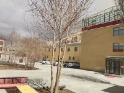 Zanda Xiangxiong Hotel