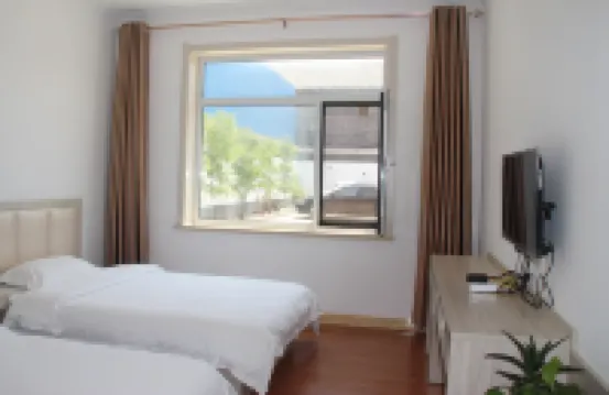 Guangfu Jiayin Hotel