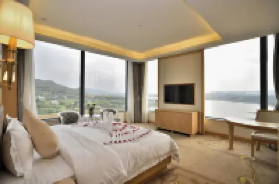 Vienna Classic Hotel (Kunming Linhu Wetland) Hotels in Economical Development Zone