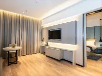 Echarm Hotel (Rong County Chengnan Bus Station) Hotel a Yulin