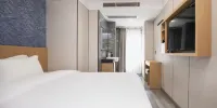 Qingmu Hotel (Nanjing Shanghai Road Subway Station Shigu Road) - Deluxe Queen Room
