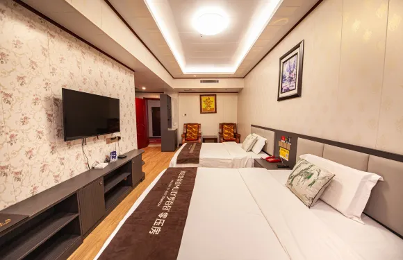 龍口東方家園大酒店（龍口港汽車西站店）