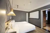 Tuke Chengshe Hotel (Gongyi Railway Station Xingyue Times Square Branch) Hotels in Gongyi