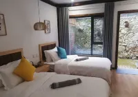 YINSHAN ACADEMY Hotels in Miyi