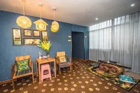 Hengyang Man Feeling Theme Inn