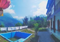 Jinxiu Fairyland Mountaintop b&B