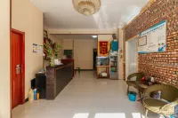 Zhumadian Santai Hotel