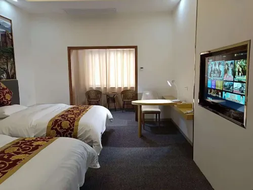 Changsha County Mingcheng Hotel (Longhua Subway Station)