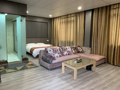 Qingshen Jiashun Holiday Business Hotel - Business