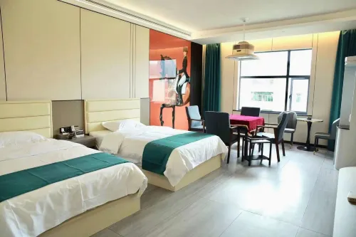 Dongting Hotel
