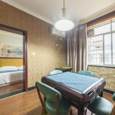 Changsha Boyi Themed Hotel (Songya Lake Hunan Art Vocational College)