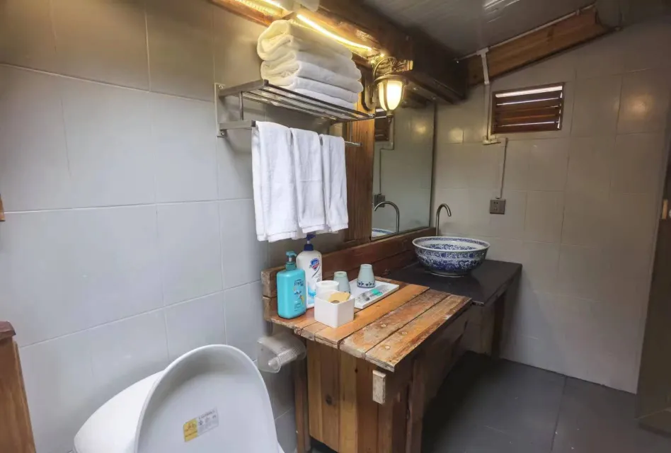 Delamu Youth Inn Zimmer Photos