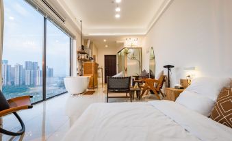 Nanning Ziyou Apartment (Greenland Central Plaza)