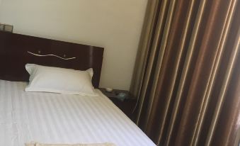 Dengfeng Zenyuan Express Hotel