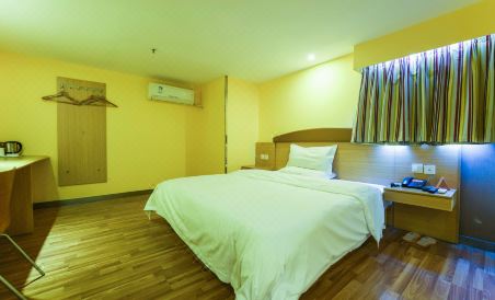 7 Days Innl (Wanshou Palace Bayiguan Metro Station) - Housity