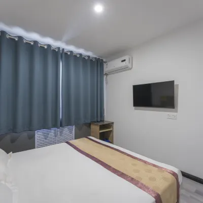 Huanhuan Hotel (Xiayuan Commercial City) Hotels near Wanbolin